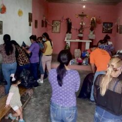 Apoyan a familias de ejido San Martín de las Vacas; entregan donación de prendas y calzado 2