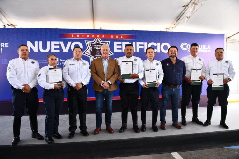 Entrega Román Cepeda nuevo edificio de la Dirección de Tránsito y Vialidad de Torreón