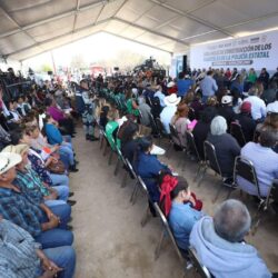 Lleva Manolo obras sociales y de seguridad a la Carbonífera1