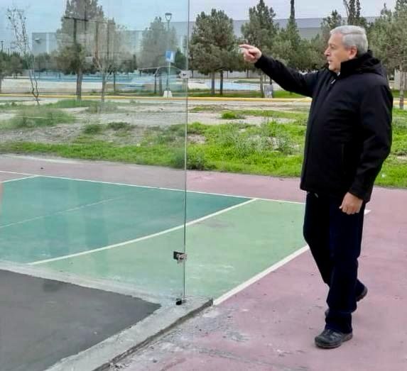 Por concluir canchas públicas de pádel y tenis en Saltillo: Chema Fraustro