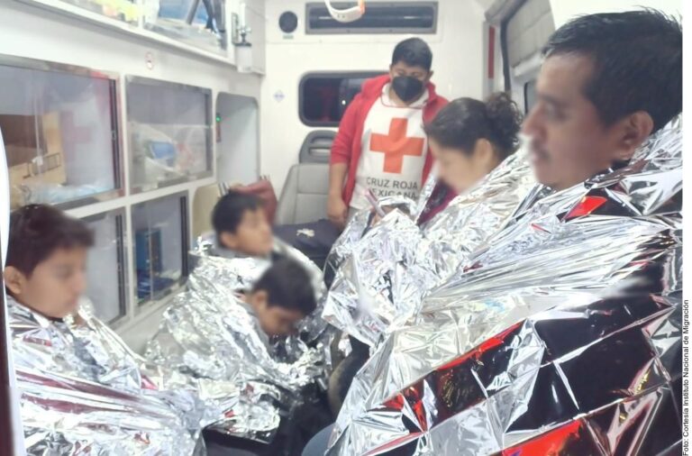 Rescatan a 11 migrantes en Río Bravo en Piedras Negras; seis eran menores