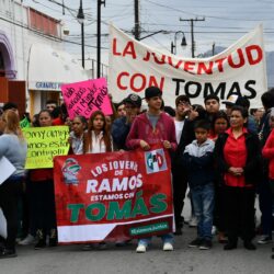 Tomás Gutiérrez se registra en el PRI como precandidato a la alcaldía de Ramos Arizpe 1