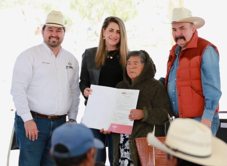 Atiende y reconoce Saltillo a mujeres del área rural