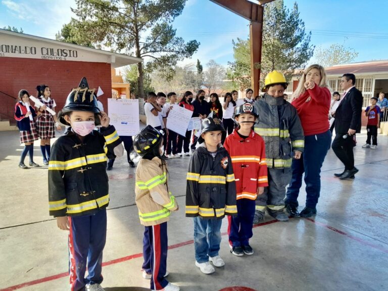 Da Protección Civil y Bomberos de Ramos Arizpe plática de seguridad a niñez