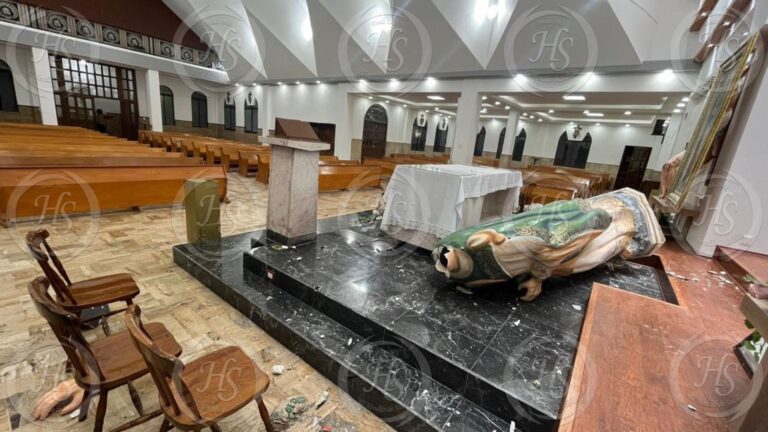 Degüella al santo patrono y otras figuras más en el templo de San Judas en Saltillo