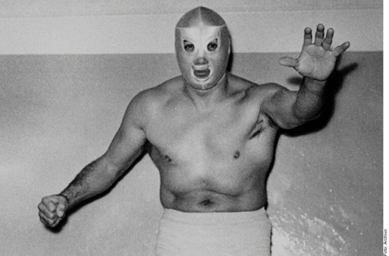 El superhéroe mexicano: Santo, el Enmascarado de Plata