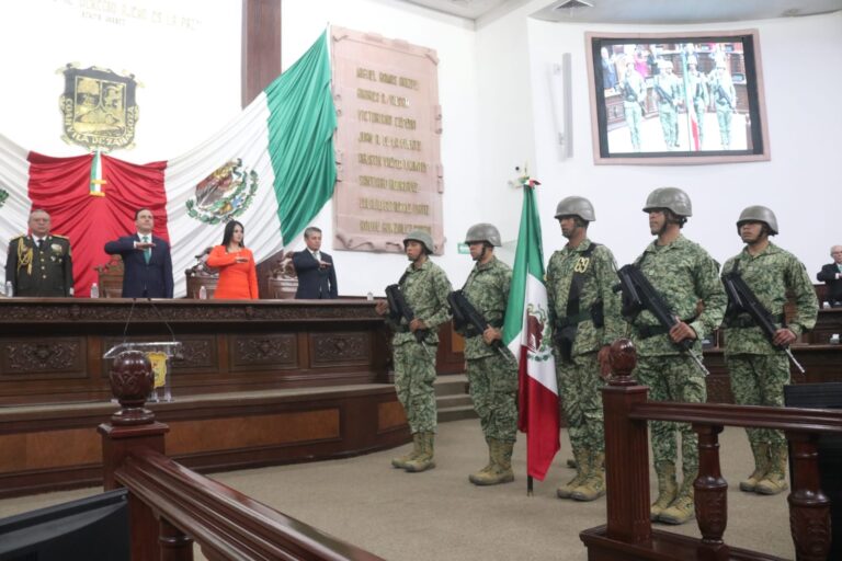 Rinden en el Congreso de Coahuila homenaje el Ejército Mexicano