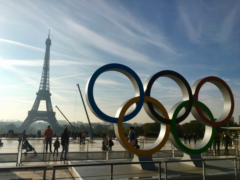 Roban de un tren, equipo de cómputo que contenía los planes de seguridad para las olimpiadas de París 2024