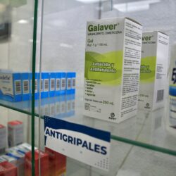 Abre UTC servicio de farmacia a la comunidad universitaria y sus familias 13