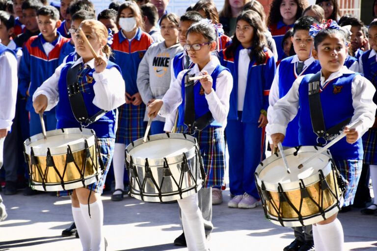 Alumnos de la Primaria ‘Independencia’ de Ramos Arizpe participará en Concurso Nacional de Banda de Guerra