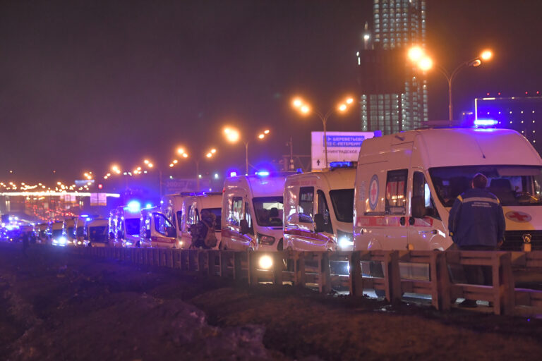 Aumenta a 115 cifra de muertos por el atentado terrorista en Moscú