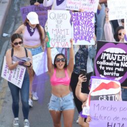 Con dos marchas, exigen miles de saltillenses erradicación de la violencia contra la mujer10