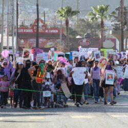 Con dos marchas, exigen miles de saltillenses erradicación de la violencia contra la mujer15
