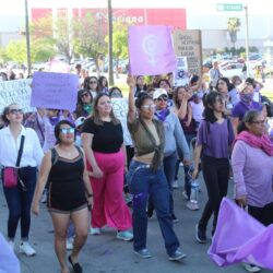 Con dos marchas, exigen miles de saltillenses erradicación de la violencia contra la mujer17