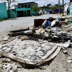 Convierten calle de Analco en basurero clandestino; autoridades apoyarán con limpieza 