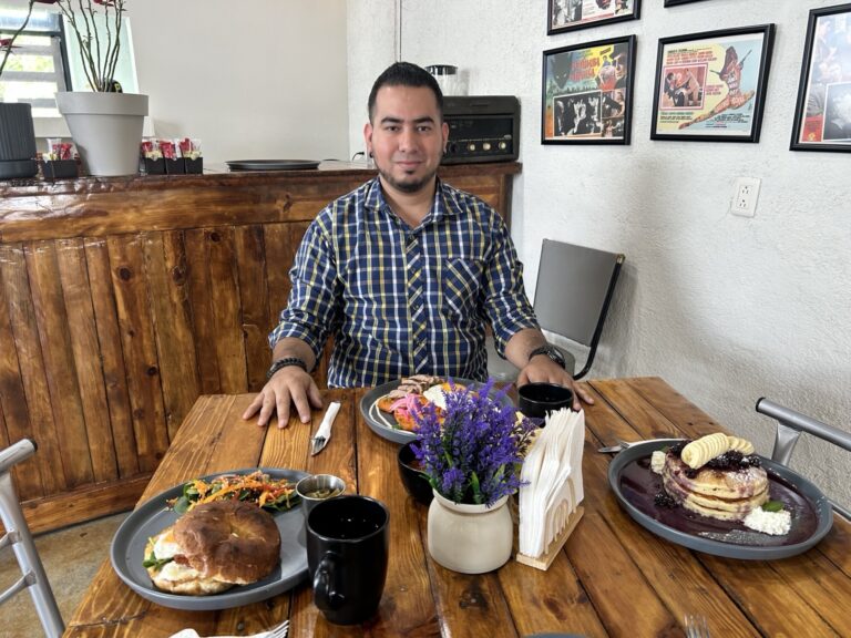 El Húngaro; restaurante que le hace honor al séptimo arte en Ramos Arizpe 