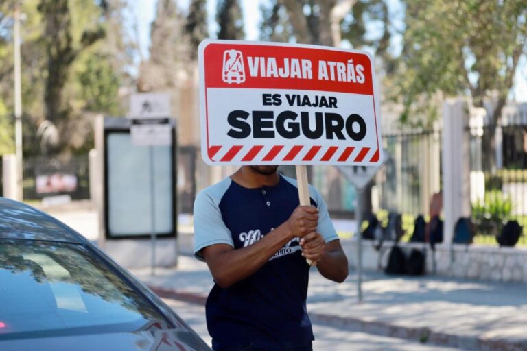 Emiten recomendaciones de educación vial a automovilistas en Saltillo