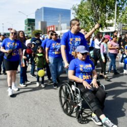 Familias realizan caminata por la inclusión en Saltillo; concientizan a la sociedad4