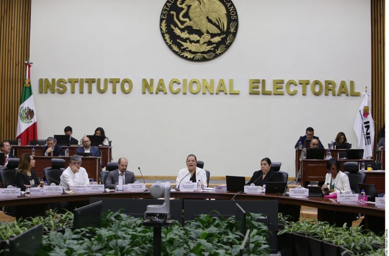 Inicia INE revisión de candidaturas