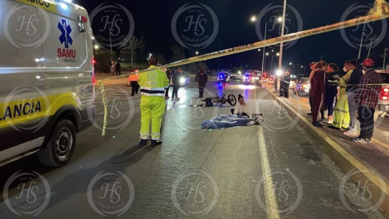 Muere motociclista y su acompañante resulta herida tras accidente