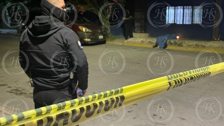 Muere cerillito al salir Soriana en Saltillo