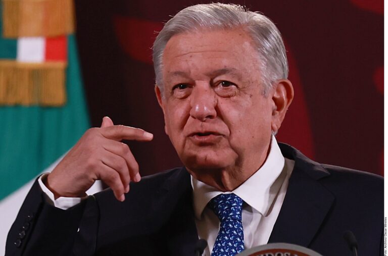 Ordenan a AMLO otra vez no hablar de elecciones