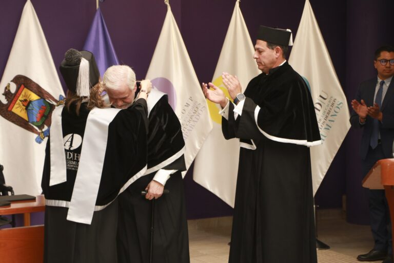 Otorga AIDH de la UAdeC el título «Doctorado Honoris Causa» al Dr. Antonio Berchelmann Arizpe