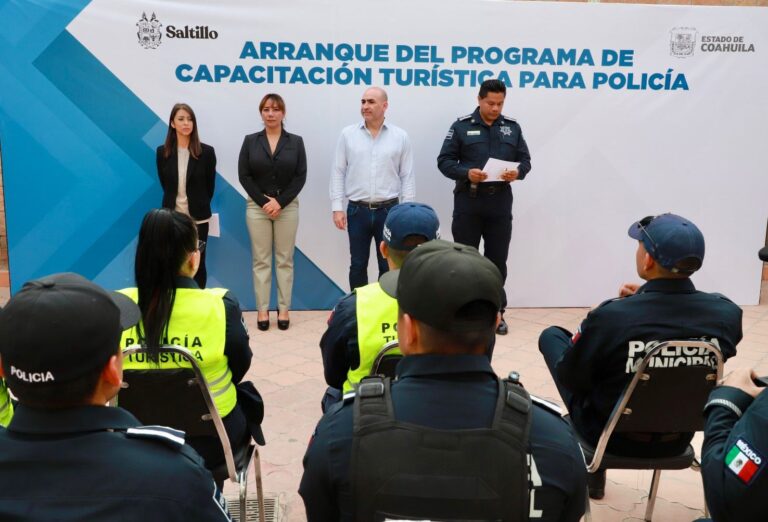 Se especializa Policía Turística en atención a visitantes