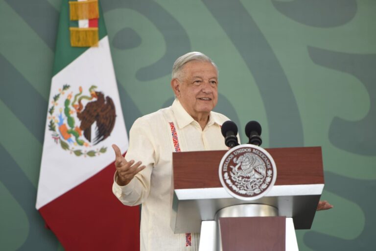 Critica AMLO a PJ por castigo a juez que favoreció a Samuel