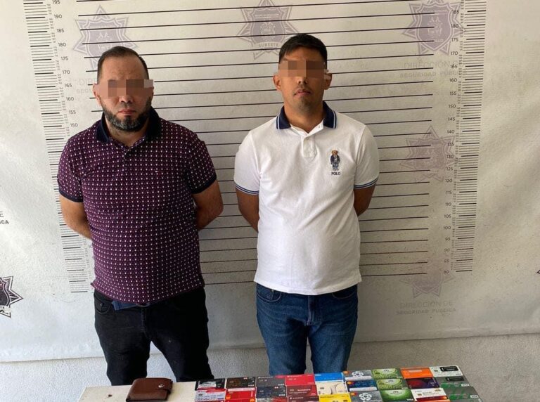 Detiene Comisaría de Seguridad de Saltillo a dos venezolanos por despojo de tarjetas en cajeros automáticos