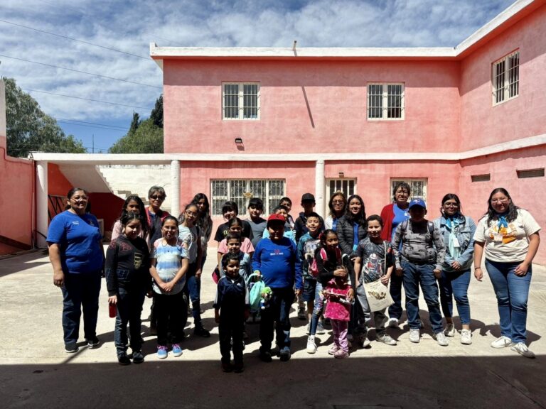 Menores disfrutan de la pascua infantil en parroquia de Nuestra Señora de San Juan de los Lagos, en Ramos Arizpe 