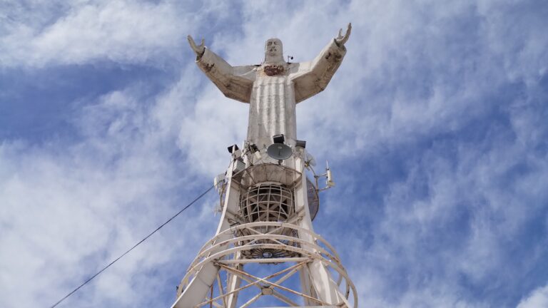 Por afluencia de visitantes en Semana Santa, piden reforzar vigilancia en el Cristo de las Galeras