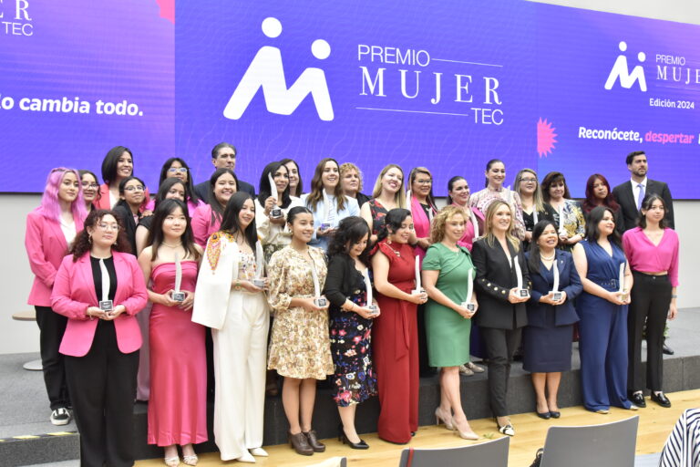 Tecnológico de Monterrey reconoce el legado de las mujeres de su comunidad con el Premio Mujer Tec 2024