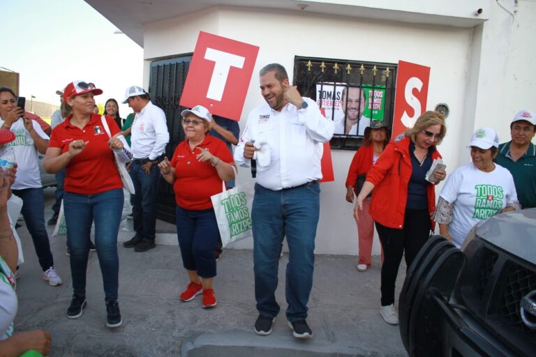 Con Tomás, las escuelas de Ramos recibirán más