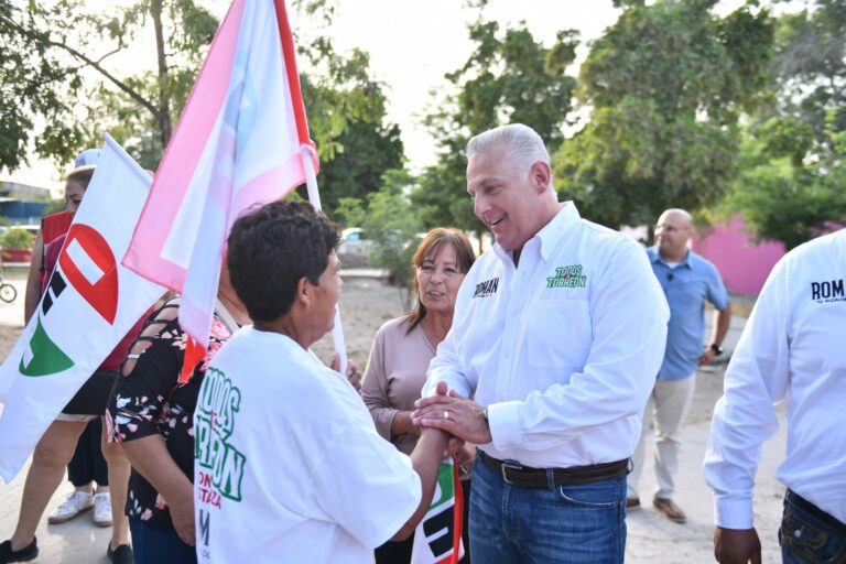 “Cada día la confianza es más fuerte, sigamos haciendo grande a Torreón”: Román Cepeda