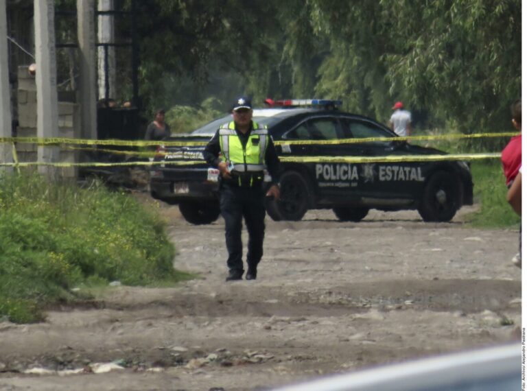 Deja cuatro policías muertos enfrentamiento en Puebla