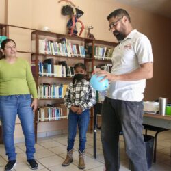 En bibliotecas de Ramos Arizpe niños celebran a la ciencia 