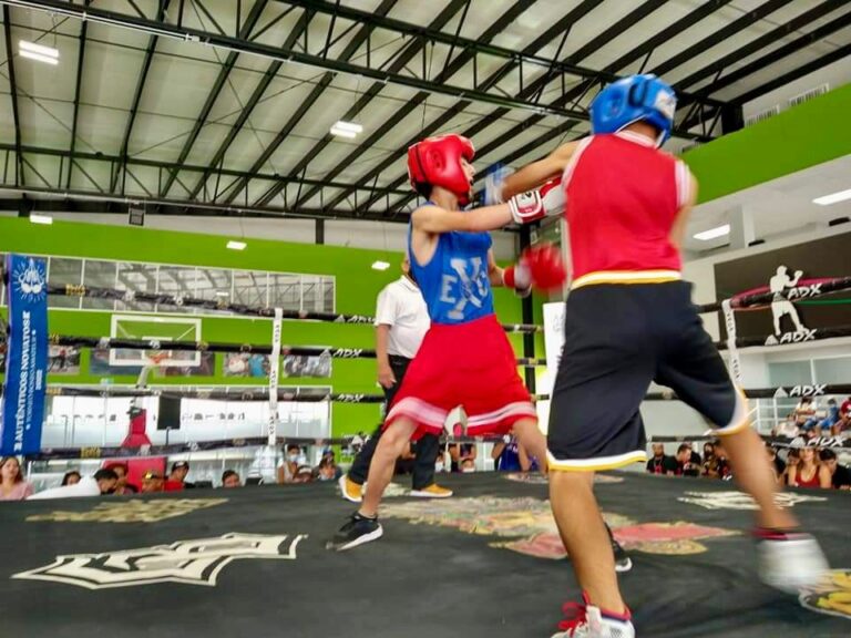 Invita Saltillo a disfrutar en familia del box amateur