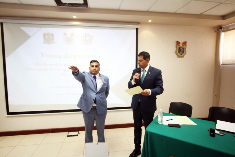 Rector de la UAdeC toma protesta al nuevo director de la Facultad de Ciencias Químicas e inaugura Laboratorio de Biotecnología Agrícola