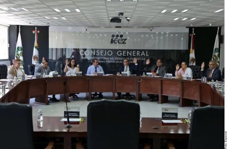 Renuncian 200 candidatas en Zacatecas