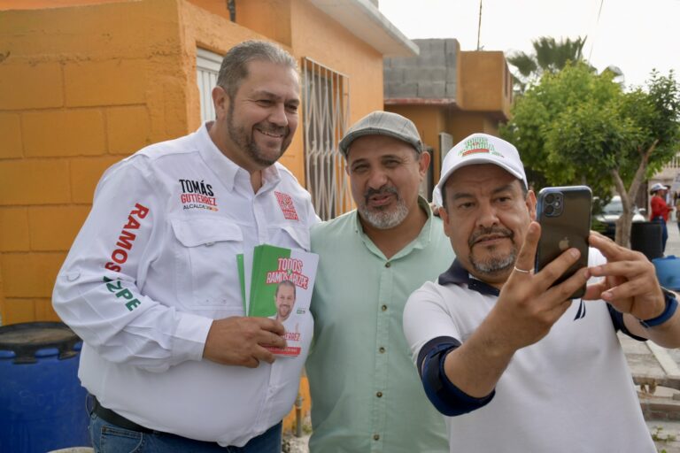 Mejores banquetas para las familias de la colonia Fidel Velázquez: Tomás Gutiérrez 