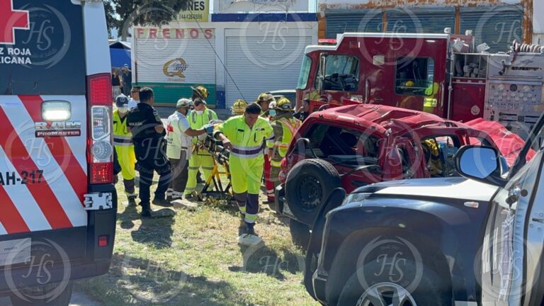 Muere mujer en aparatoso accidente vehicular en Saltillo