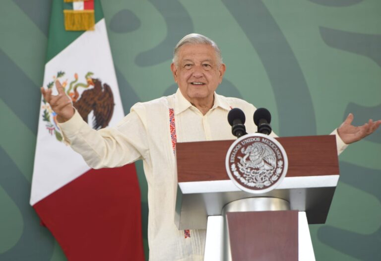 Pide AMLO prudencia tras asalto a Embajada en Ecuador