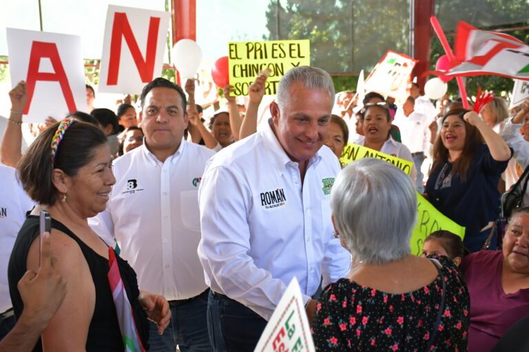 “Sigamos trabajando por Torreón, es nuestro compromiso”: Román Cepeda