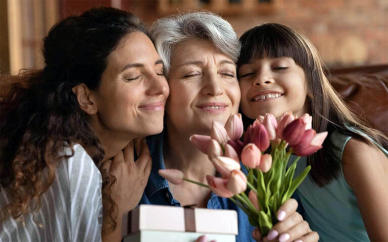 10 de mayo, oportunidad para resignificar el rol de las madres