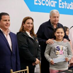 Contribuye Saltillo a la educación.- Chema Fraustro2