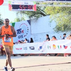 Corren más de 2 mil 800 participantes la 15K del Grupo Industrial Saltillo74