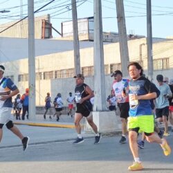 Corren más de 2 mil 800 participantes la 15K del Grupo Industrial Saltillo83