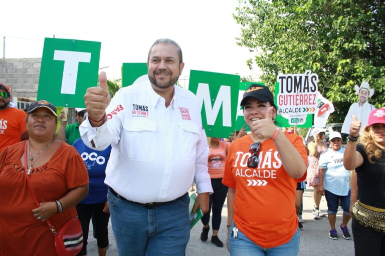 Tomás Gutiérrez y Cristina Victoria recorren valle poniente por el bienestar de Ramos Arizpe