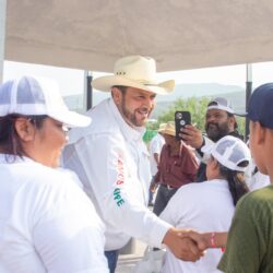 Tomás Gutiérrez se compromete con el desarrollo rural de Ramos Arizpe3